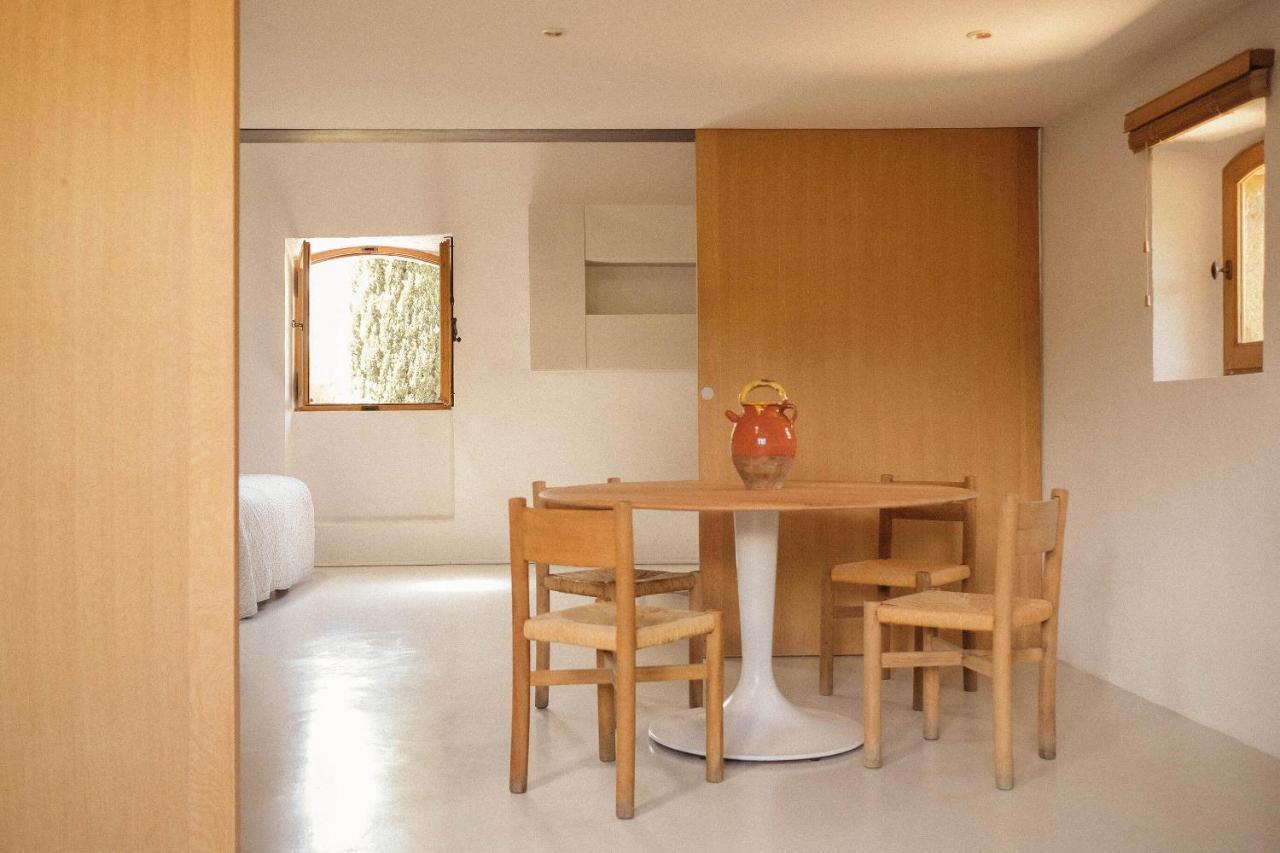 Le Galinier Lourmarin, A Beaumier Guesthouse 卢马罕 外观 照片