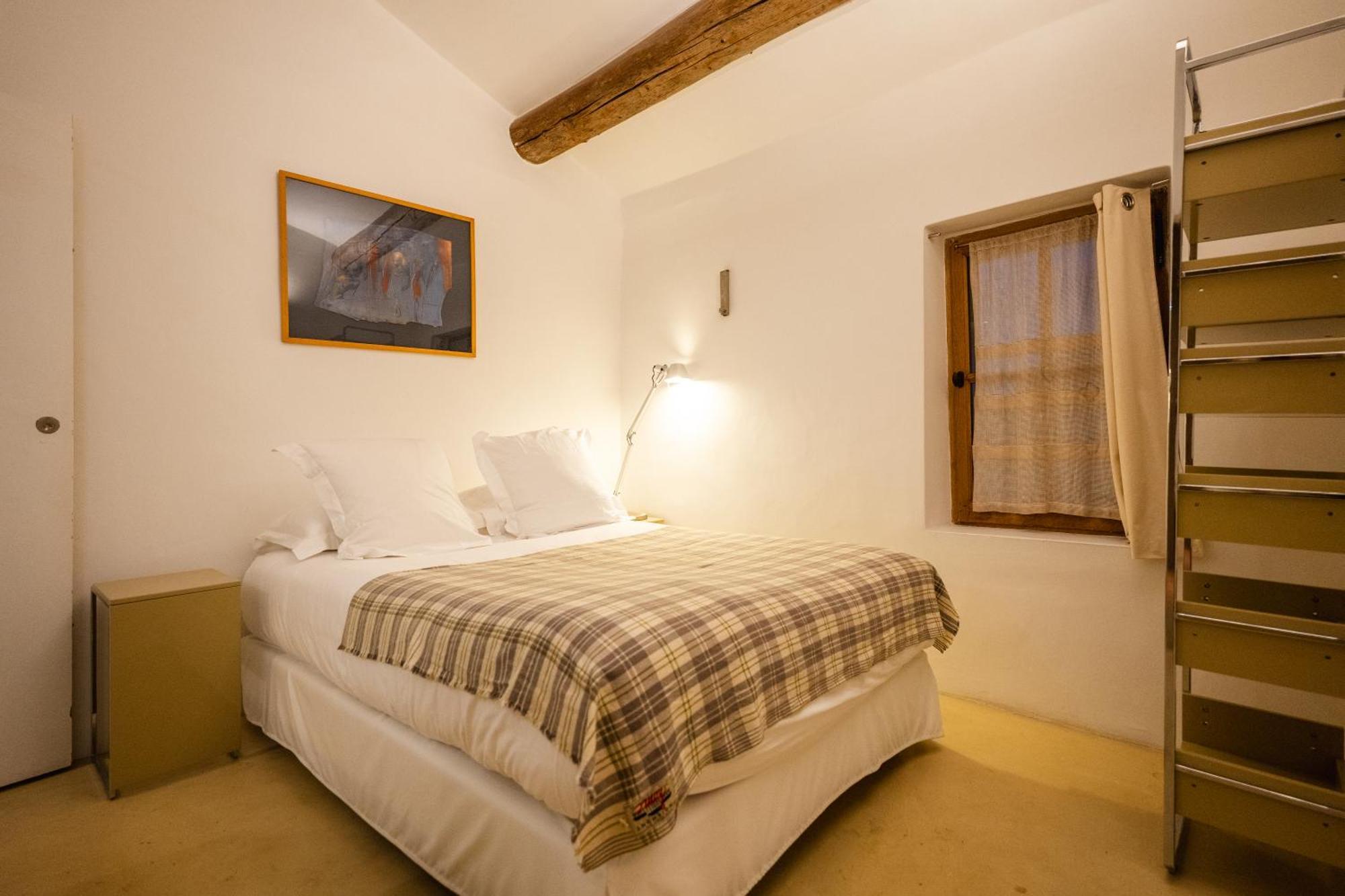 Le Galinier Lourmarin, A Beaumier Guesthouse 卢马罕 客房 照片