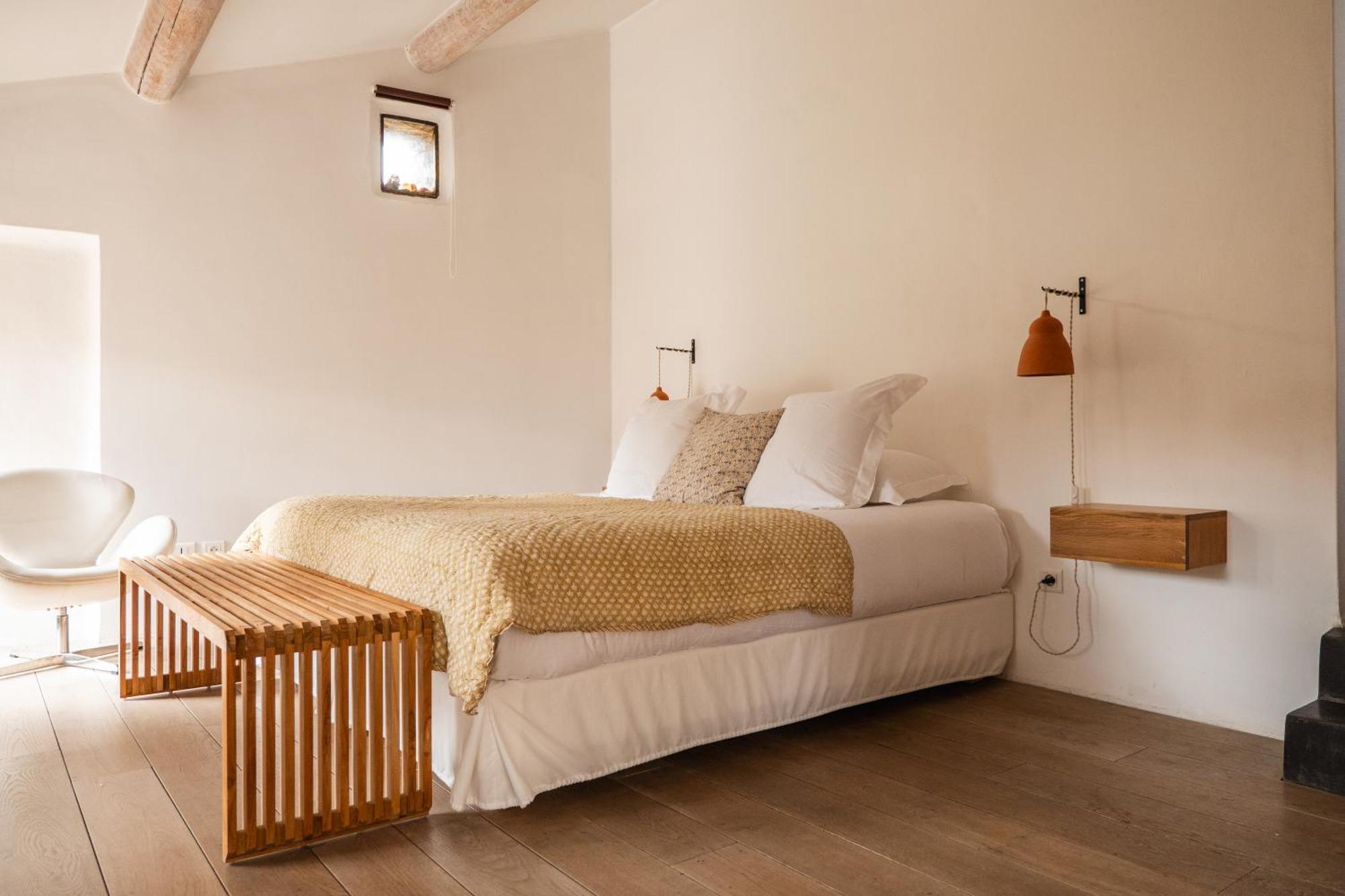 Le Galinier Lourmarin, A Beaumier Guesthouse 卢马罕 客房 照片