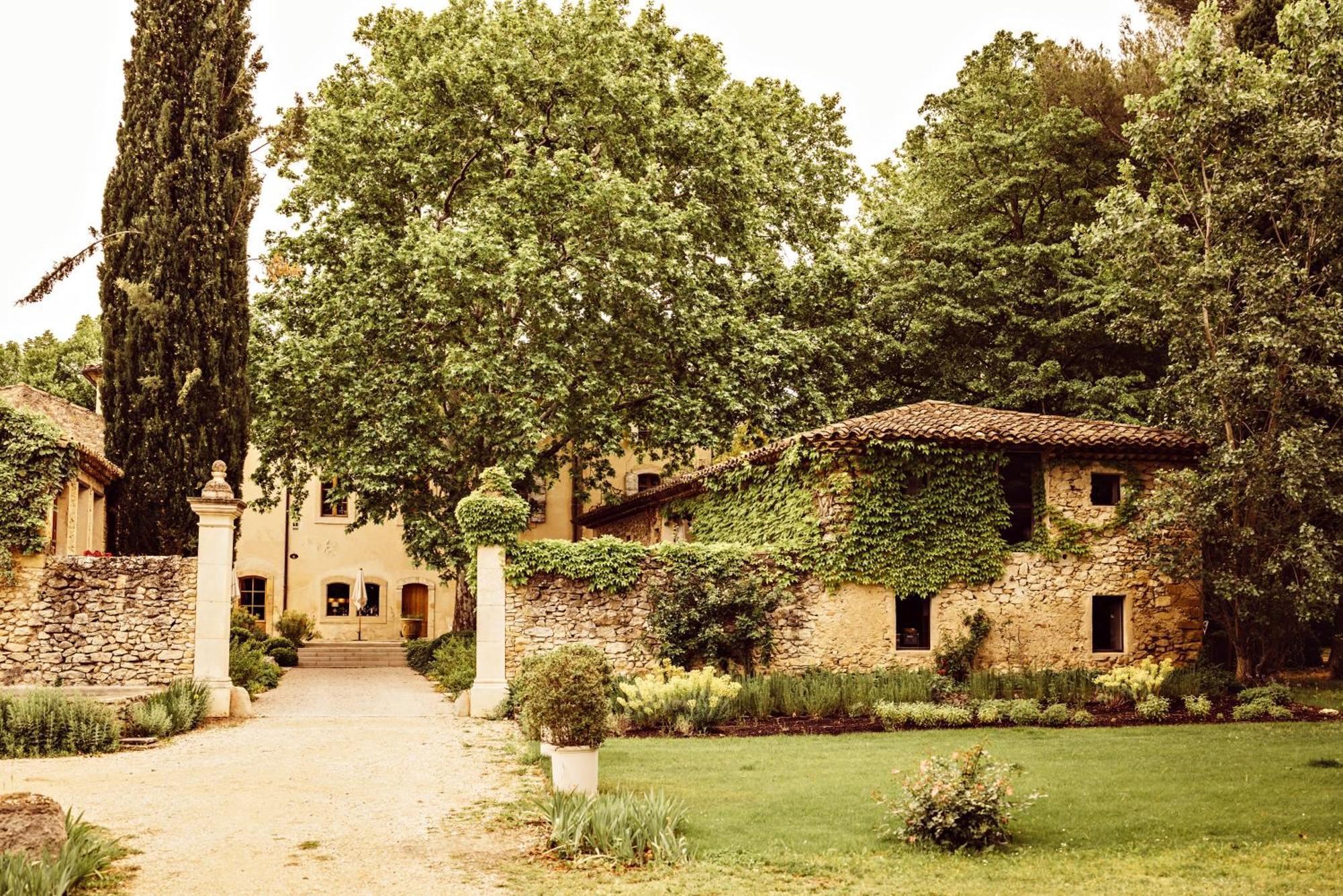 Le Galinier Lourmarin, A Beaumier Guesthouse 卢马罕 外观 照片